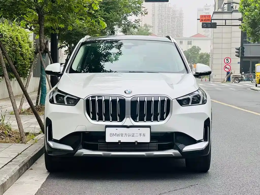 BMW X1 2025 2024 sDrive25Li X Design Package
