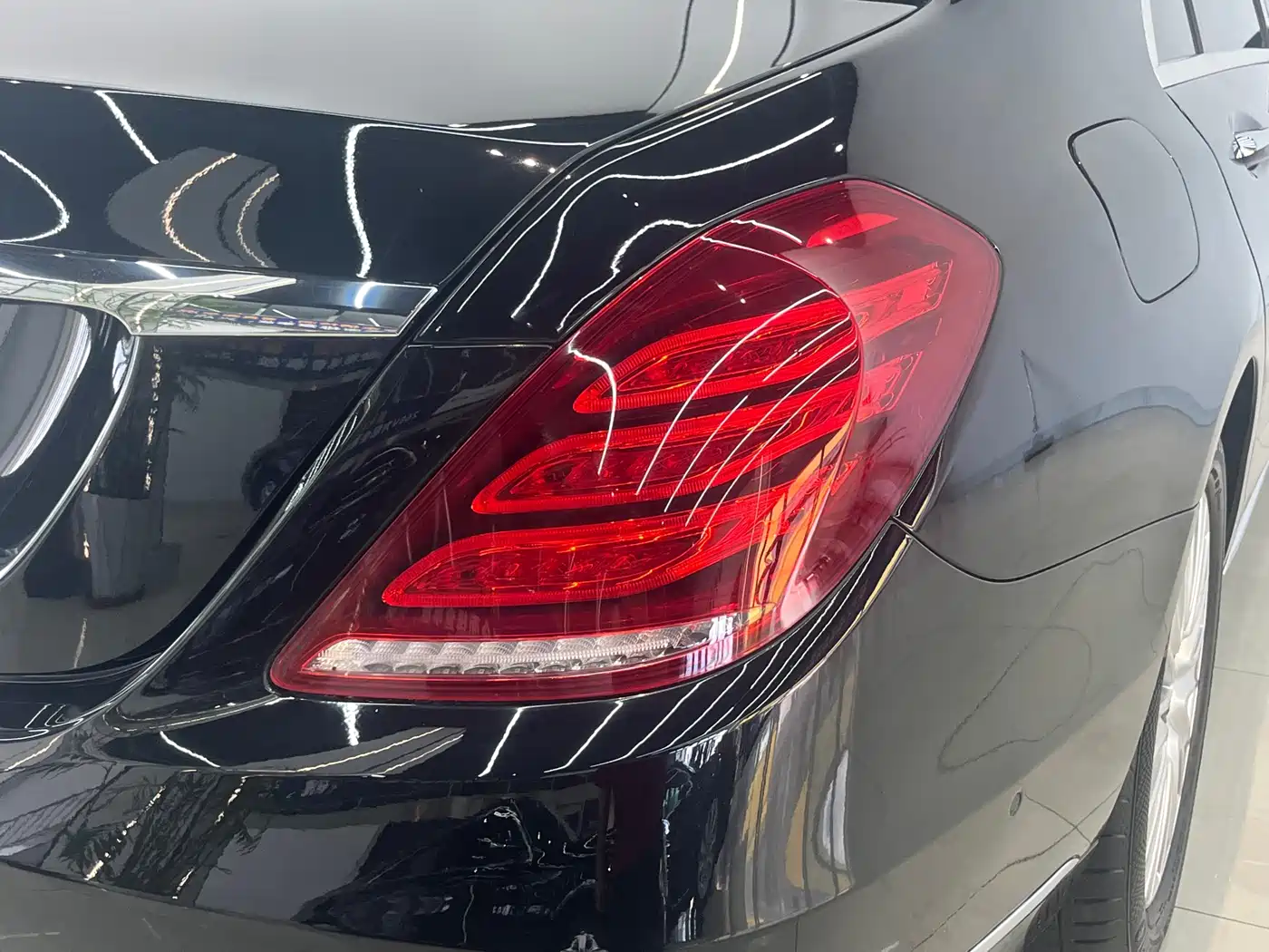 Mercedes-Benz S-Class 2016 S 320 L Luxury фото 14