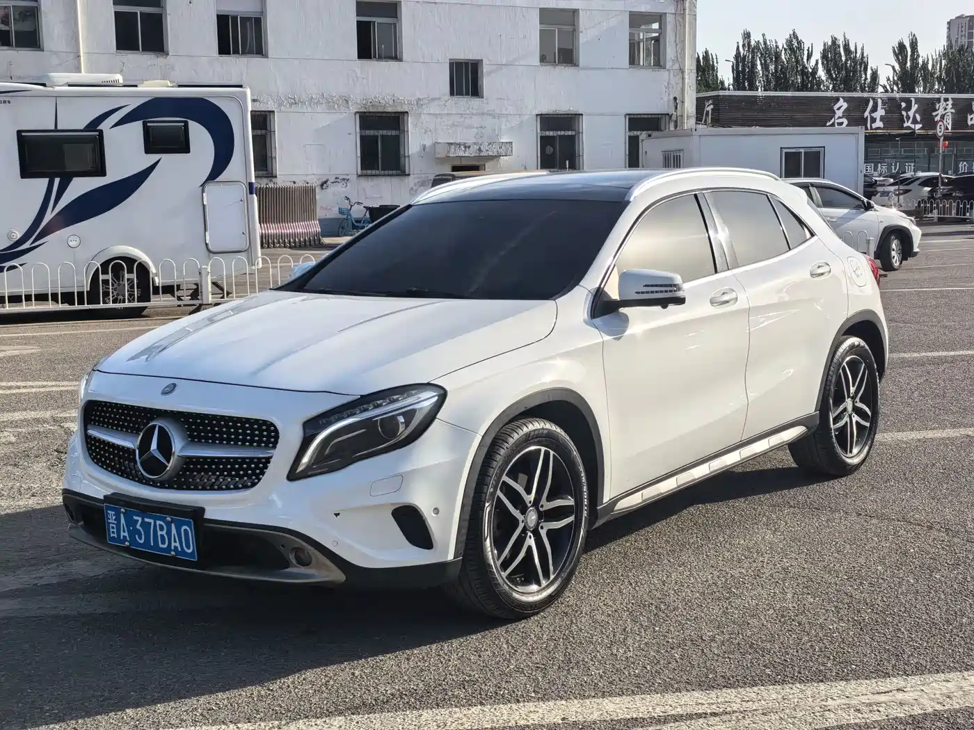 Mercedes-Benz GLA 2016 GLA 200 Fashion