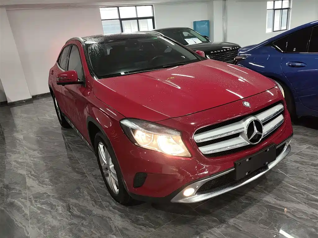Mercedes-Benz GLA 2016 GLA 200 Dynamic фото 21