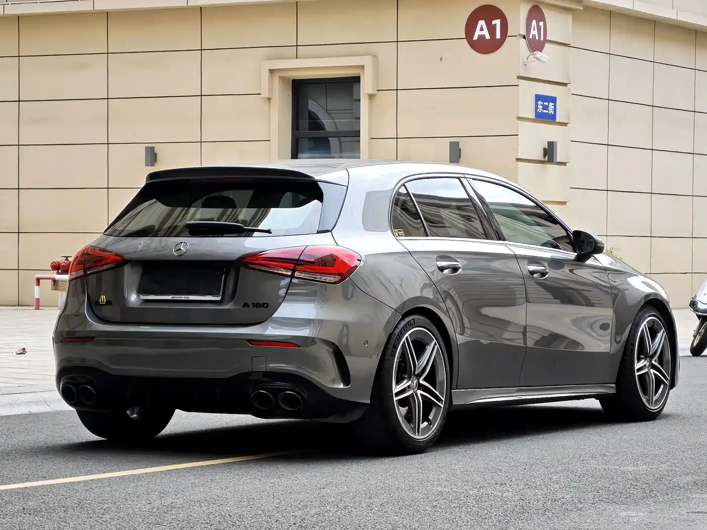 Mercedes-Benz A-Class AMG (Import) 2020 AMG A 45 4MATIC+ фото 5