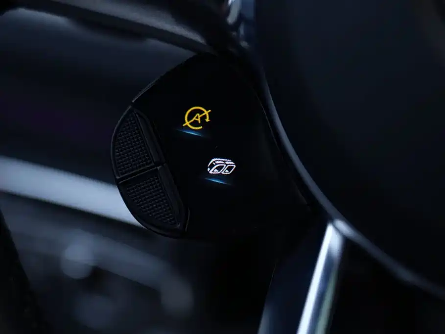 Mercedes-Benz G-Class AMG 2023 AMG G 63 фото 30
