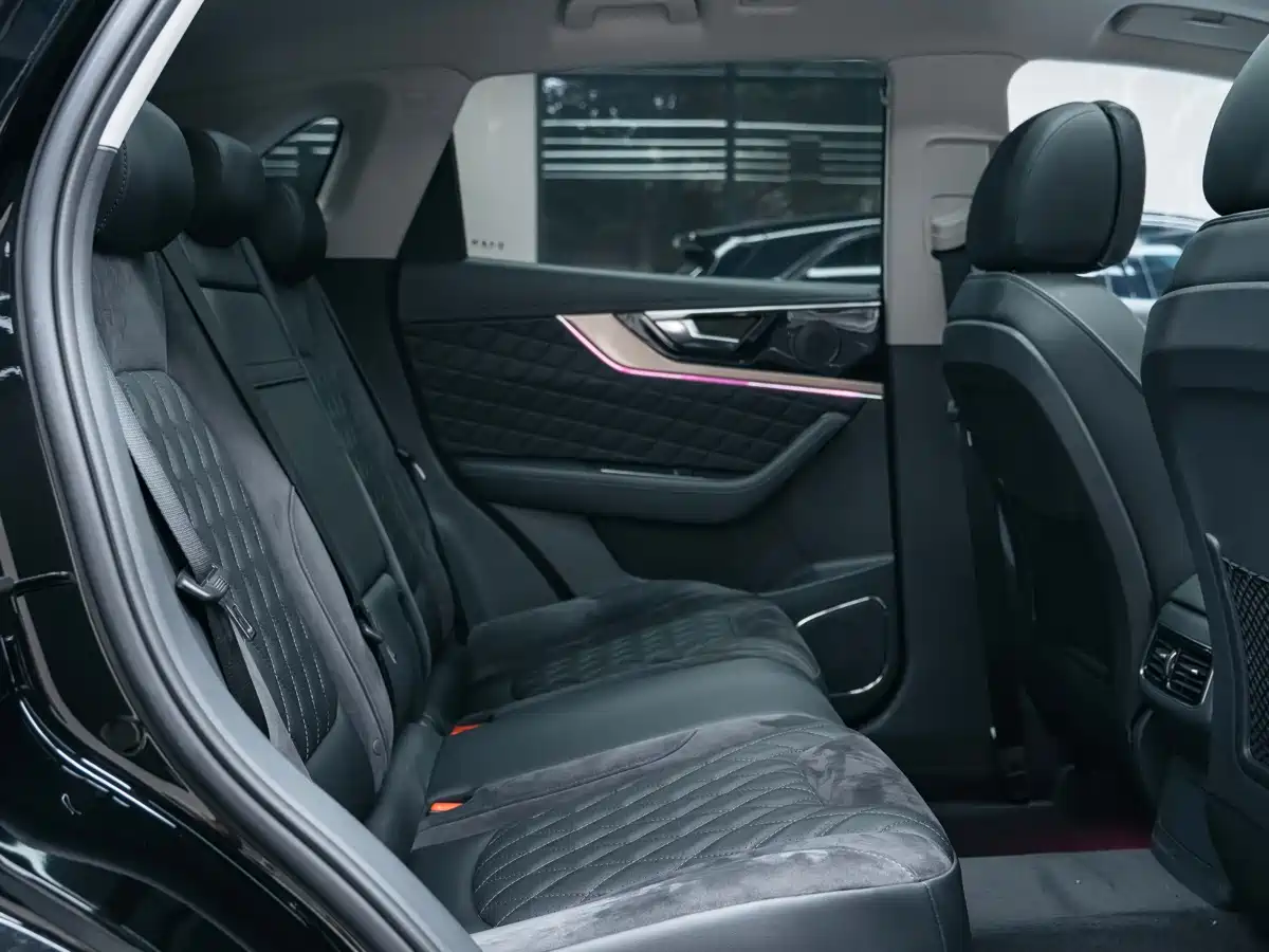 Hongqi HS5 2022 2.0T Smart Connect Premium Edition фото 12
