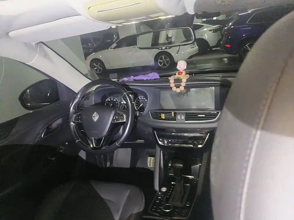Borgward BX7 2016 2016 28T 2WD Luxury Edition 5-seater
