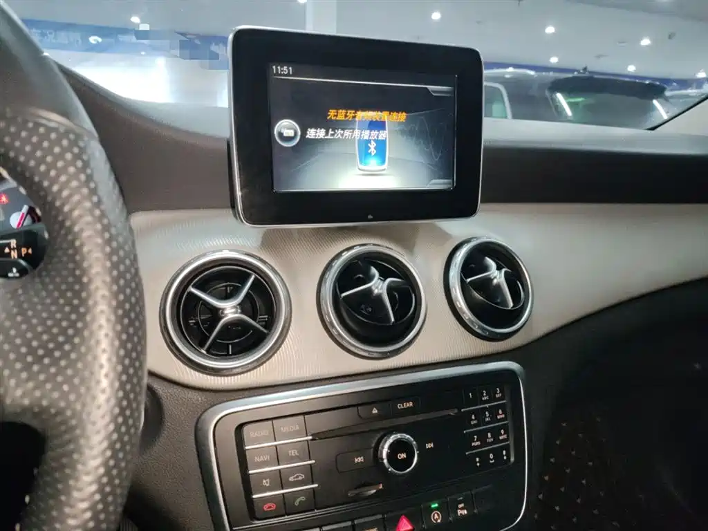 Mercedes-Benz GLA 2016 GLA 200 Dynamic фото 9