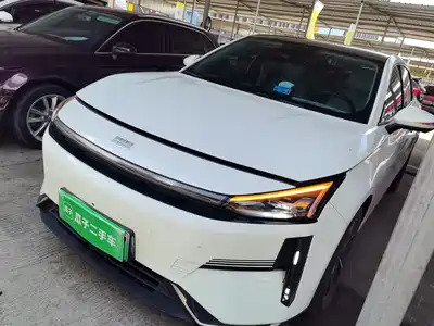 Geely Galaxy L6