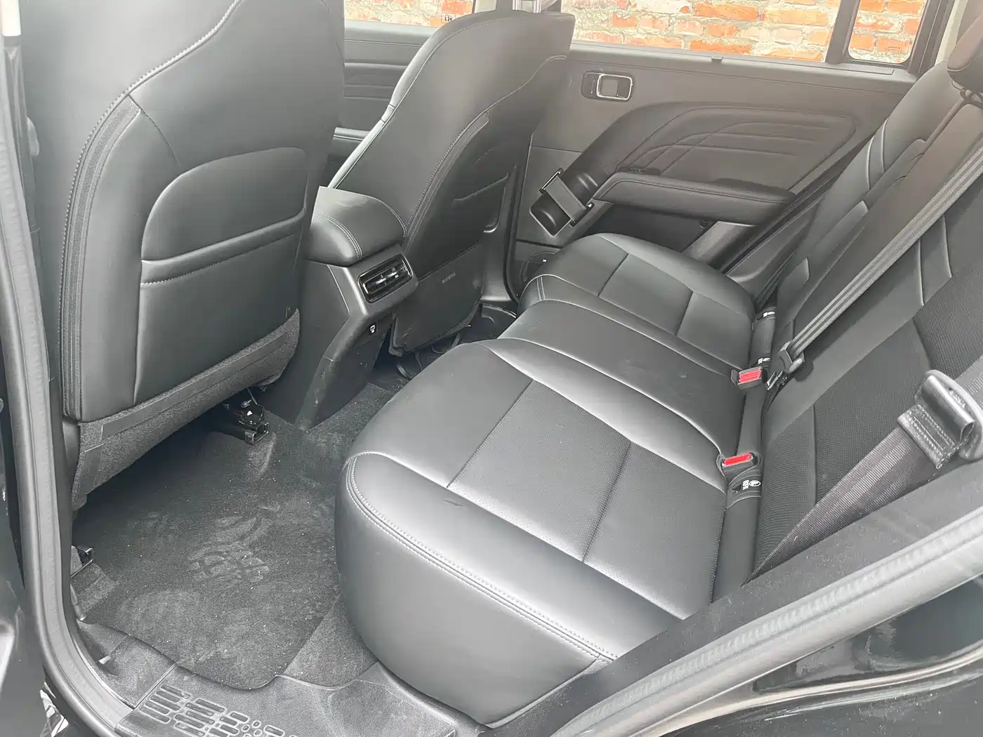 Haval Meng Long NEV 2026 Hi4 102 Premium фото 12