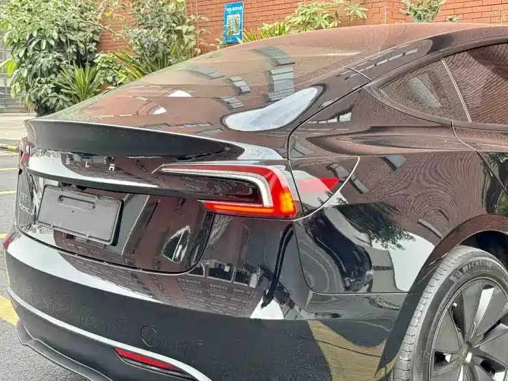 Tesla Model 3 2023 Rear-Wheel Drive фото 13
