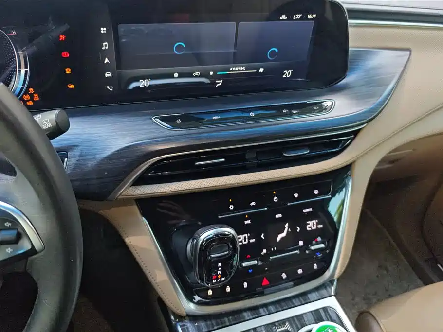 Buick GL8 2020 ES Landglory 653T Flagship фото 13