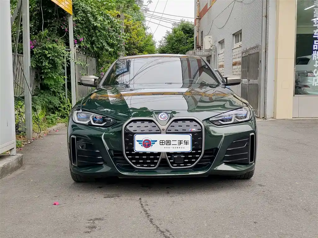 BMW i4 2022 M50 фото 2