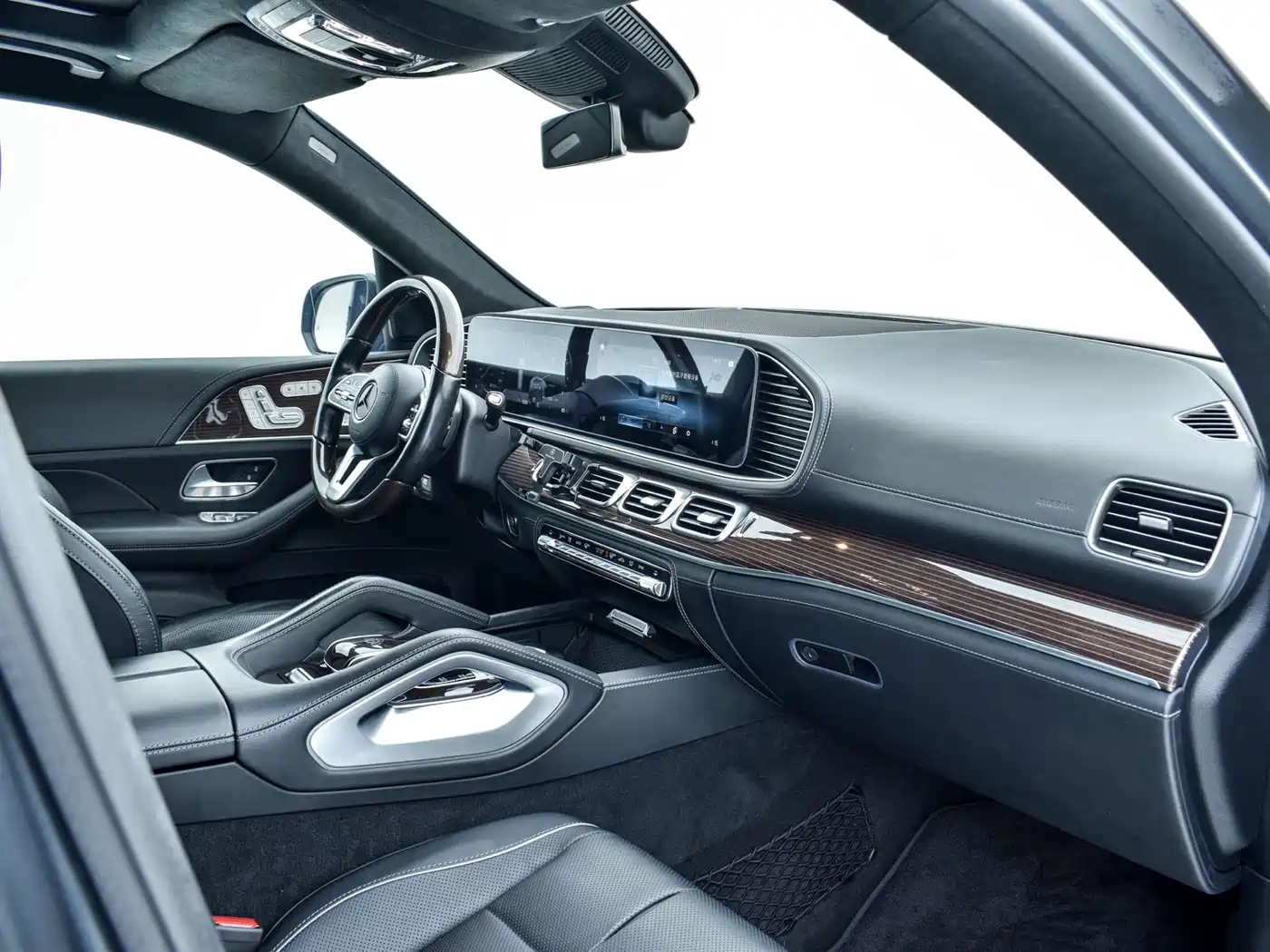 Mercedes-Benz Maybach GLS 2021 GLS 600 4MATIC Ritual Edition фото 17