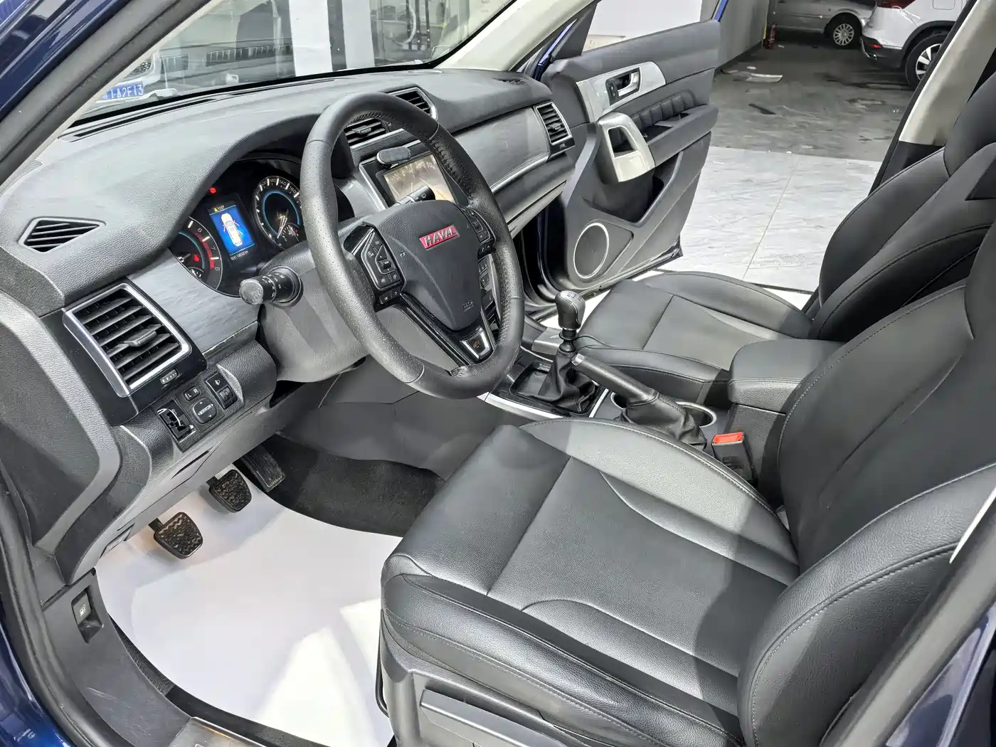 Haval H2 2016 Red Label 1.5T Manual 2WD Elite фото 6