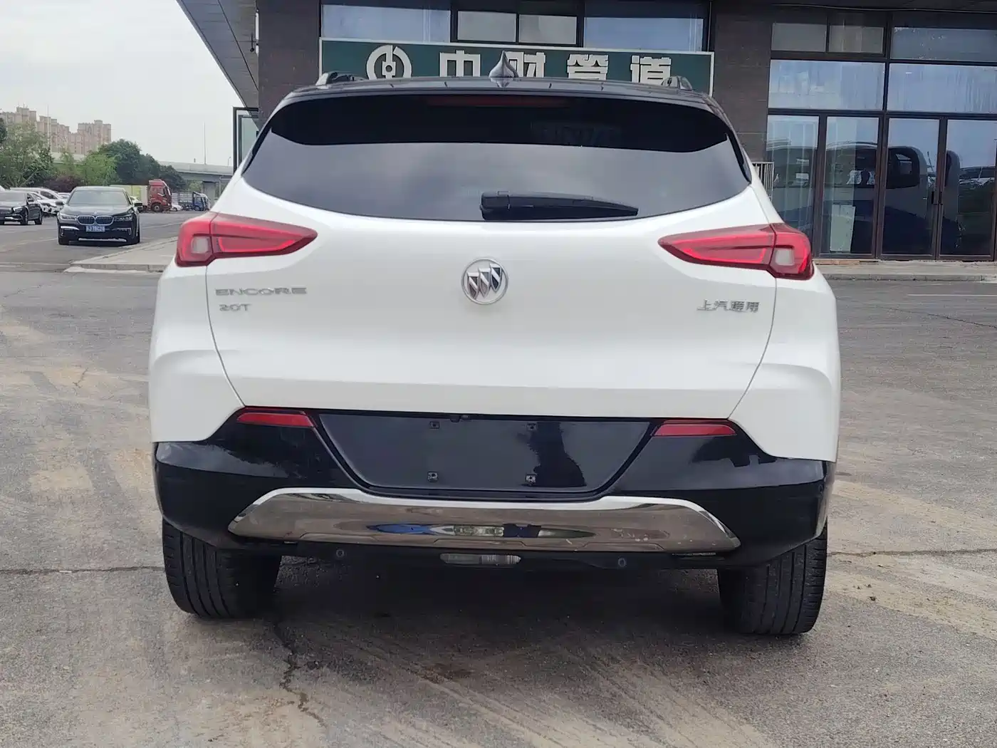 Buick Encore 2020 20T CVT Luxury Edition фото 4