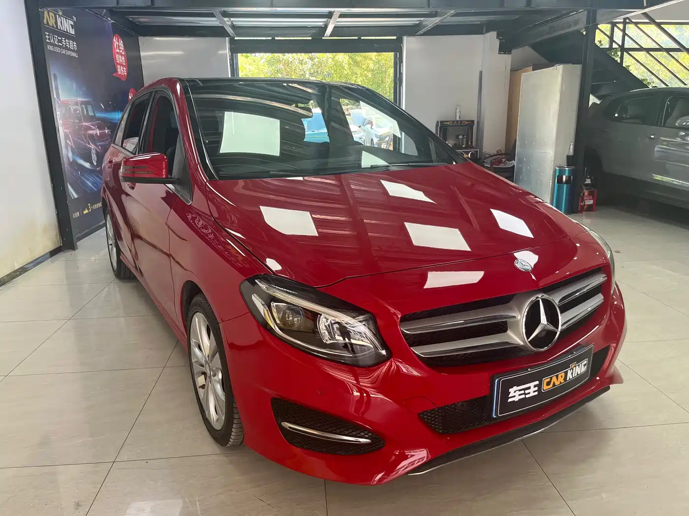 Mercedes-Benz B-Class 2016 B 200 Collector's Edition фото 3