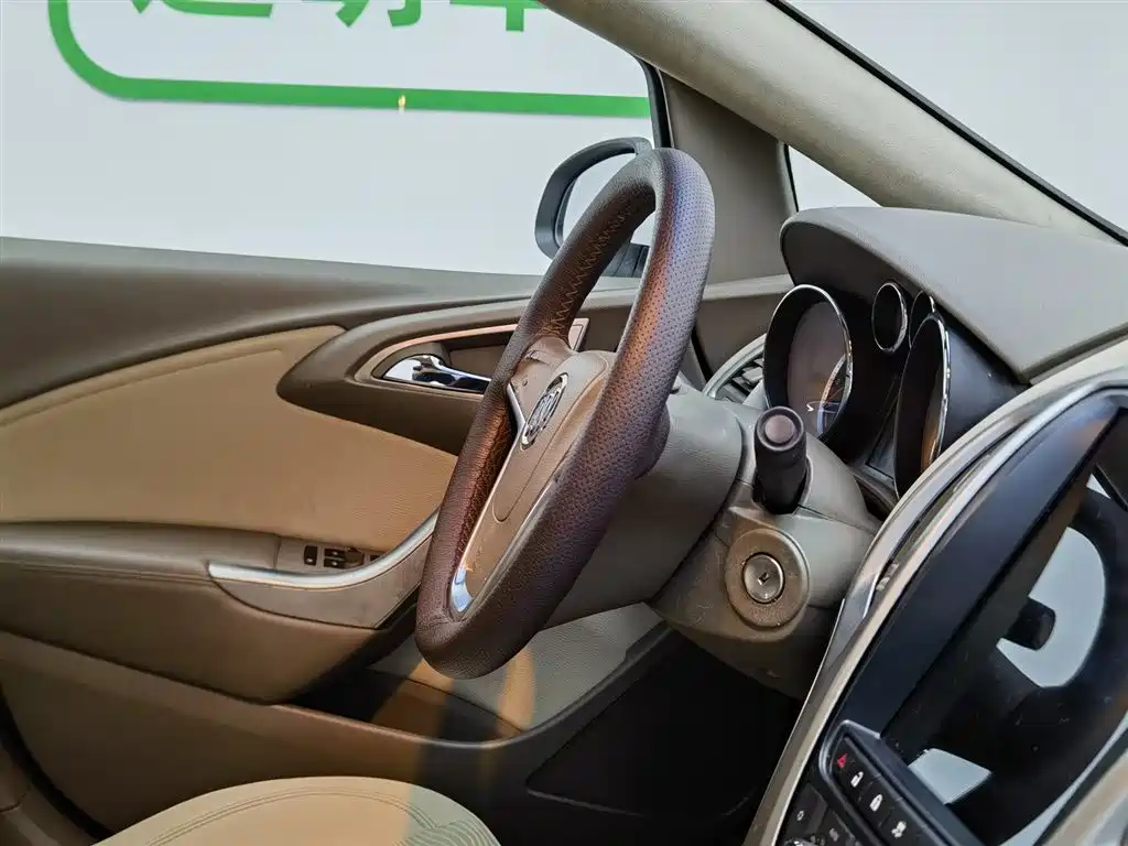 Buick Excelle 2013 GT 1.6L Automatic Fashion Edition фото 22