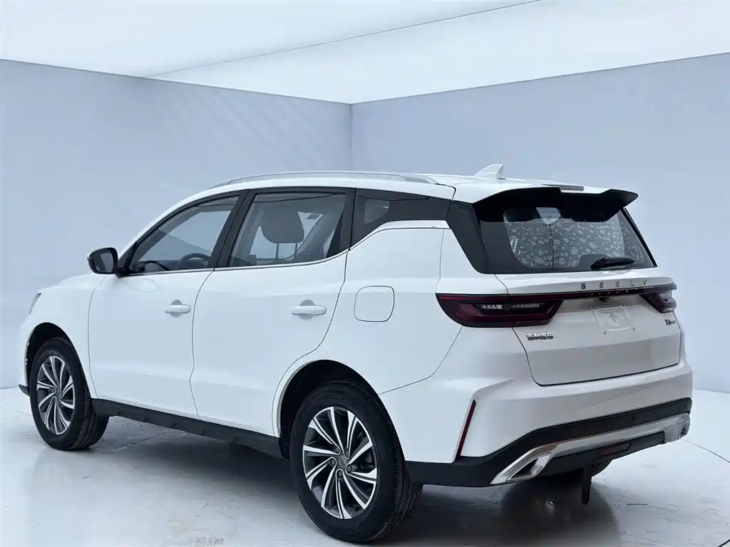 GEELY AUTOMOBILE VISION X6