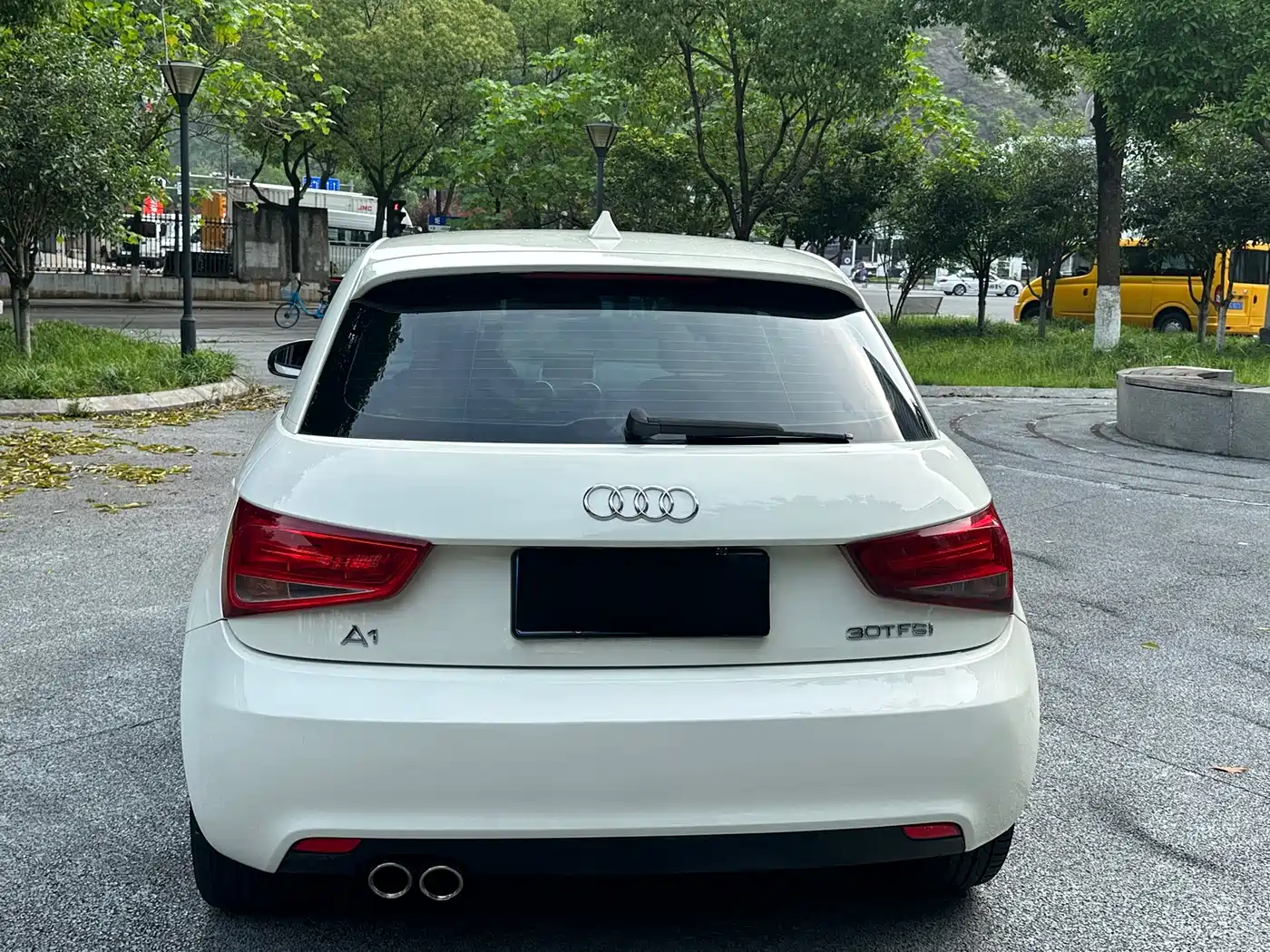 Audi A1 2013 Model 30 TFSI Sportback Urban фото 6