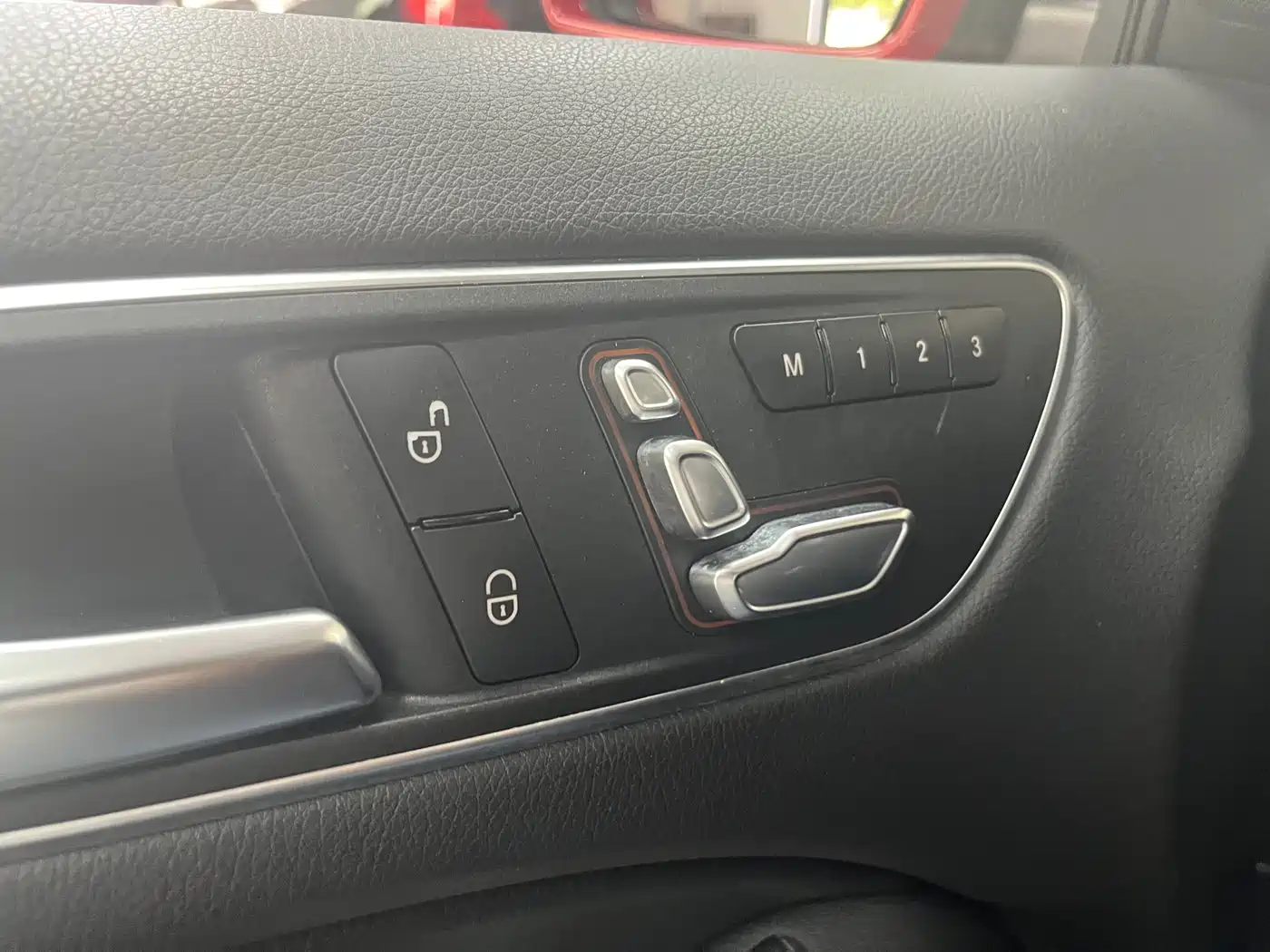 Mercedes-Benz B-Class 2016 B 200 Collector's Edition фото 9