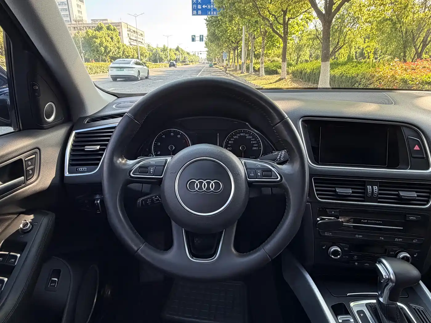 Audi Q5 (Import) 2013 45 TFSI quattro Sport фото 12