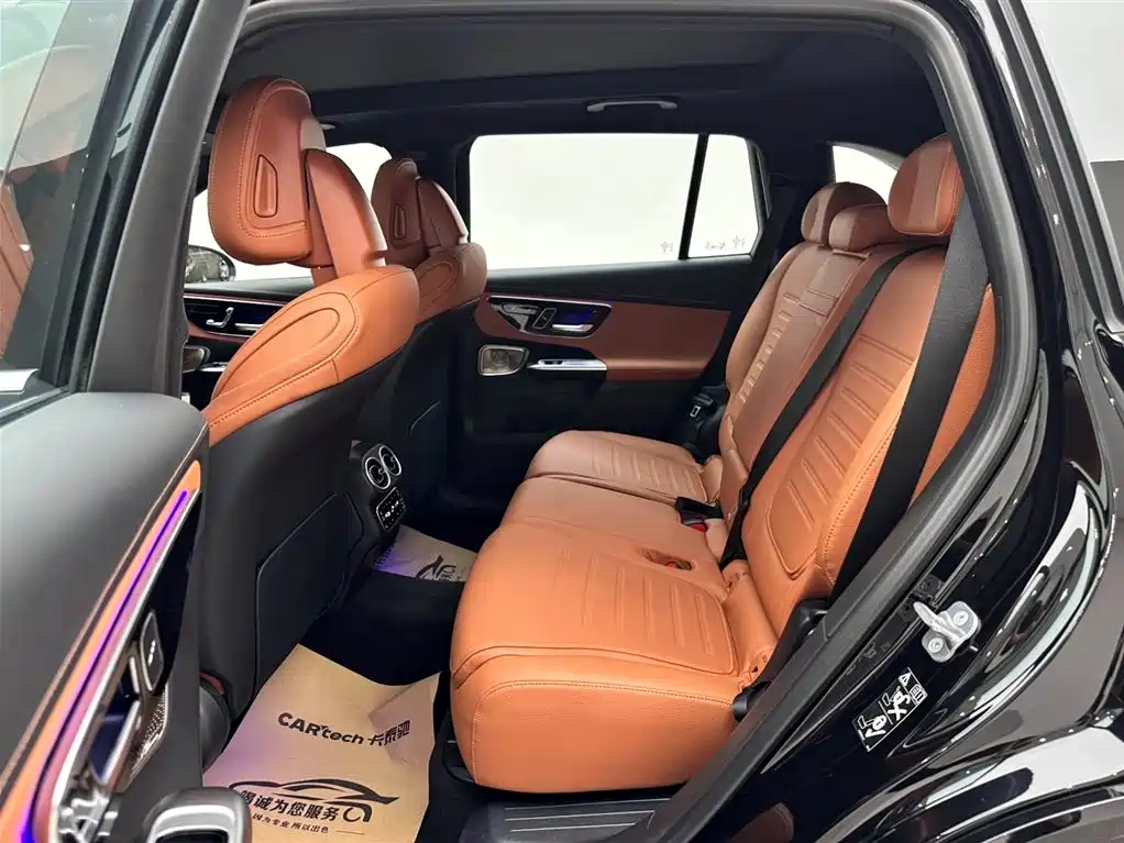 Mercedes-Benz GLC 2023 GLC 300 L 4MATIC Luxury 7-Seater фото 9