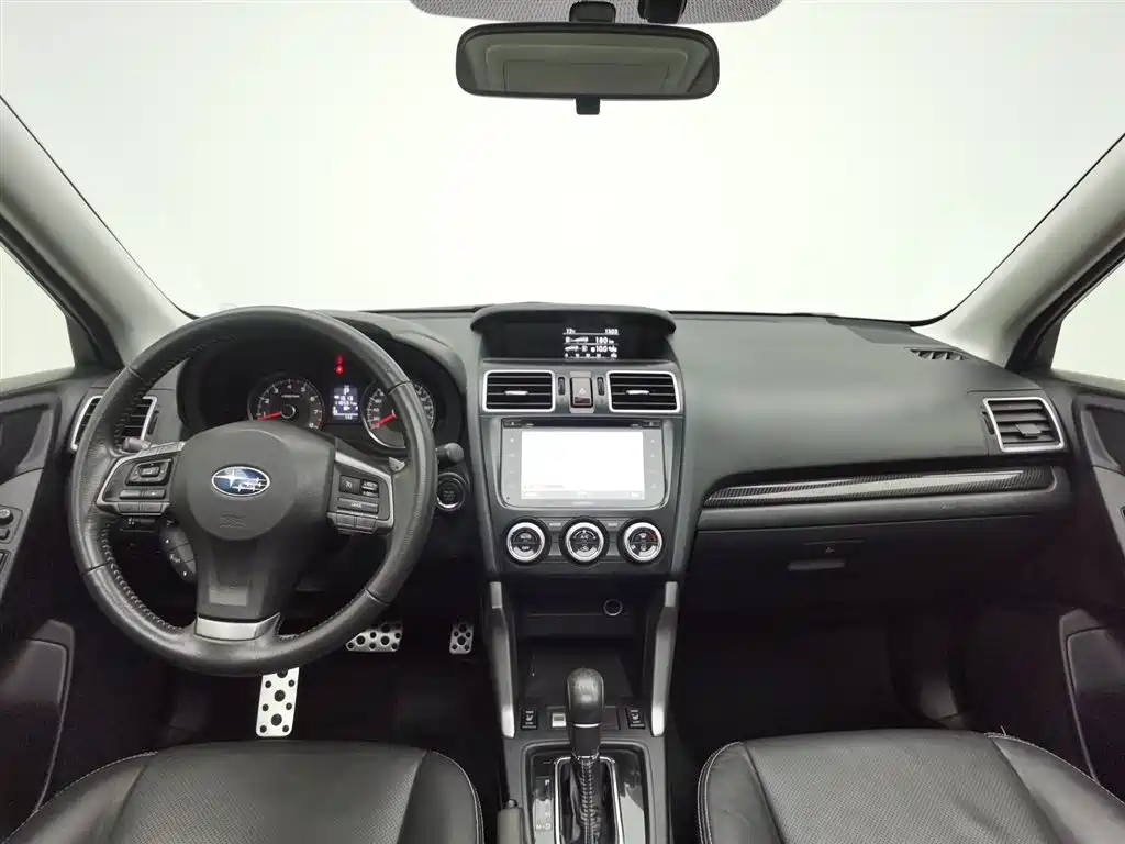 Subaru Forester 2015 2.5i Special Commemorative Edition фото 5