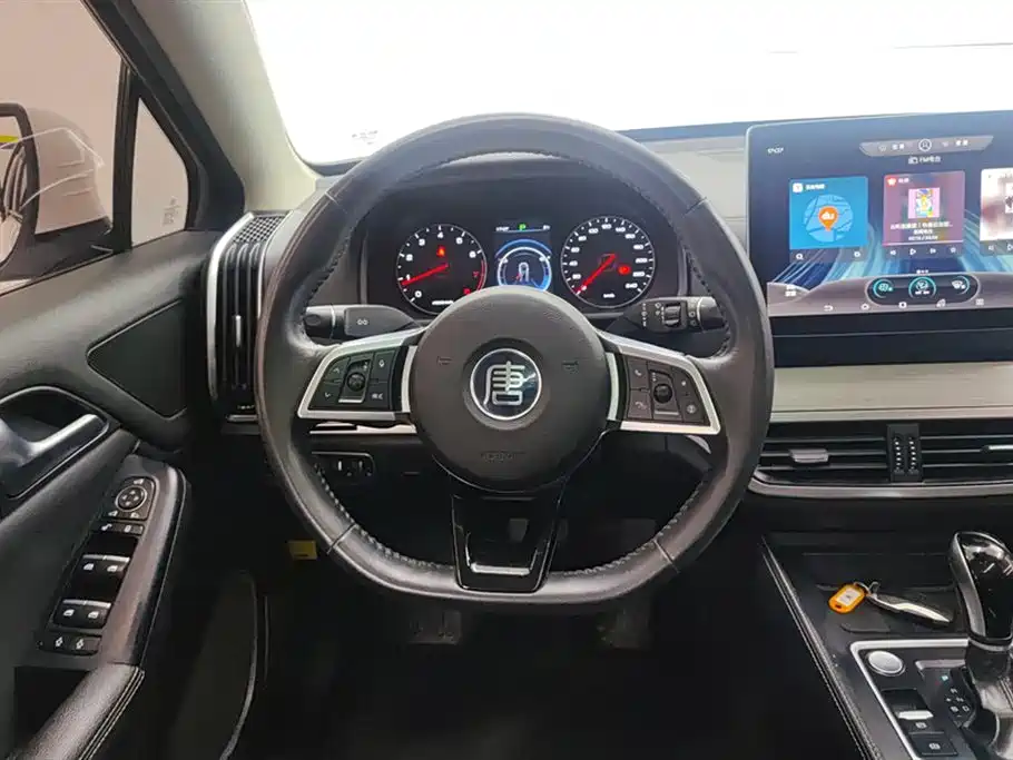 BYD Tang 2018 2.0T Auto Smart Connect Prestige 5-seater China V фото 15