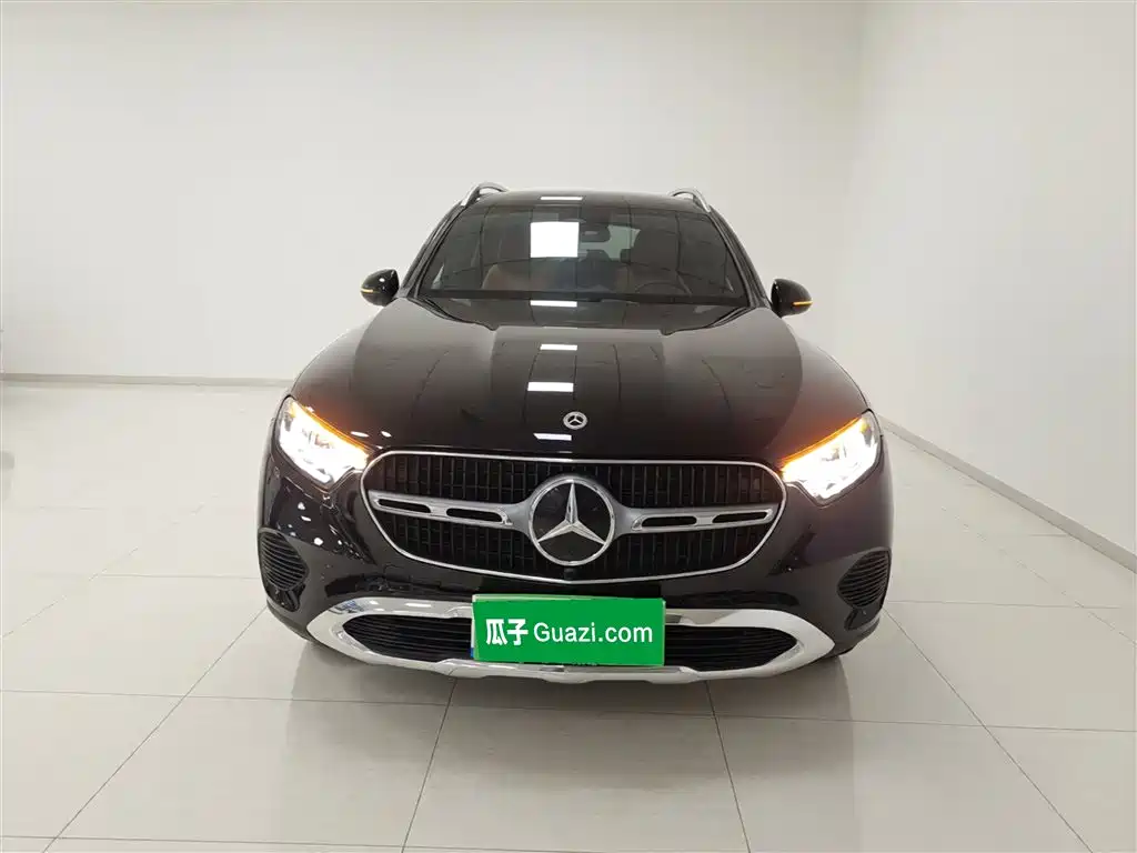 Mercedes-Benz GLC 2023 GLC 260 L 4MATIC Dynamic 7-Seater фото 3