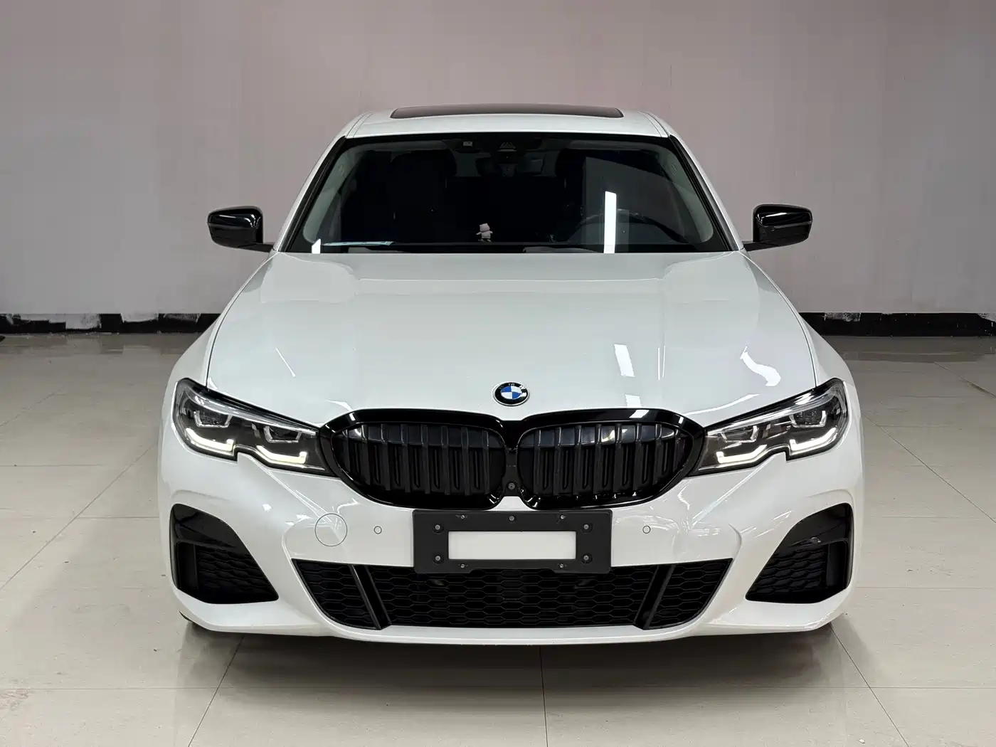 BMW 3 Series 2020 Facelift 325Li M Sport Night Edition фото 2