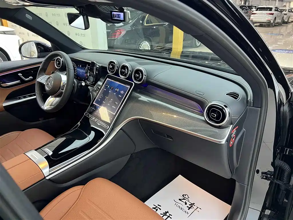 Mercedes-Benz GLC 2023 GLC 260 L 4MATIC Dynamic 7-Seater фото 15