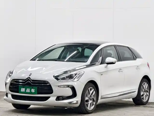  DS DS 5 2014 1.6T Elegance THP160