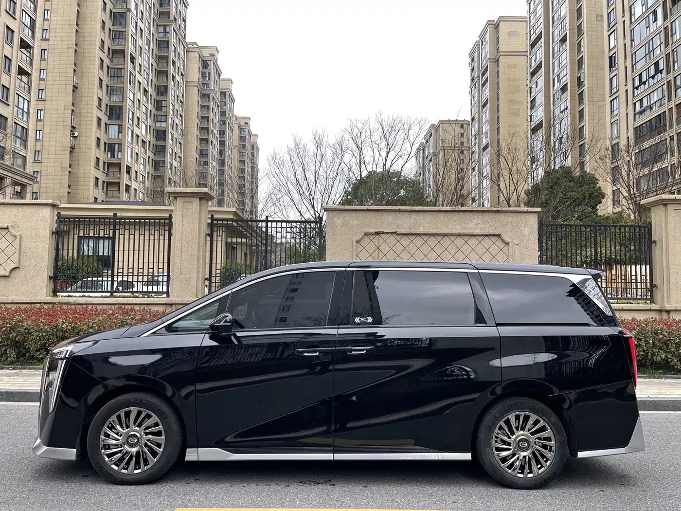 GAC Trumpchi Trumpchi M8 2023 Model Master Series Hybrid Royal Edition фото 4