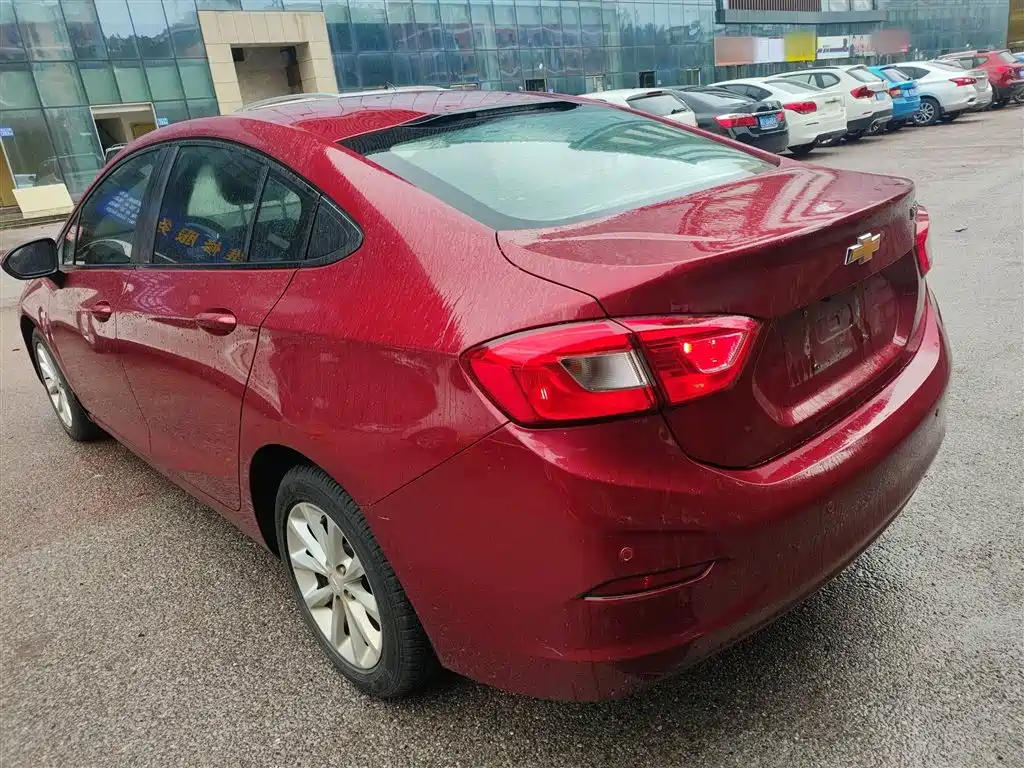 Chevrolet Cruze 2017 1.5L Manual Pioneer фото 23