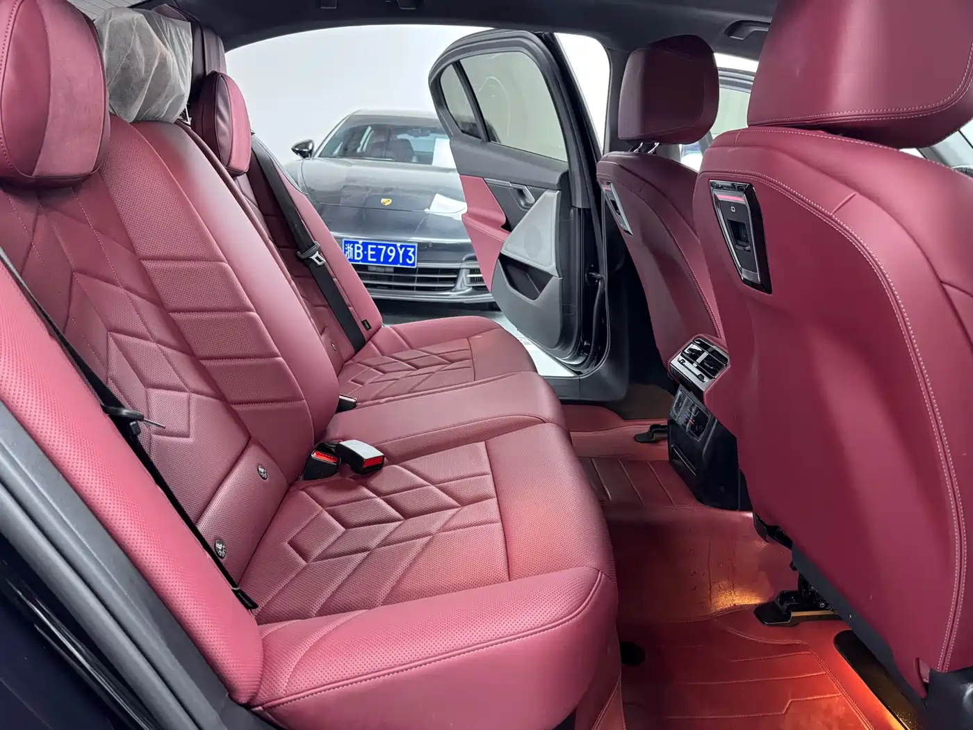 BMW 5 Series 2025 525Li M Sport Package фото 12