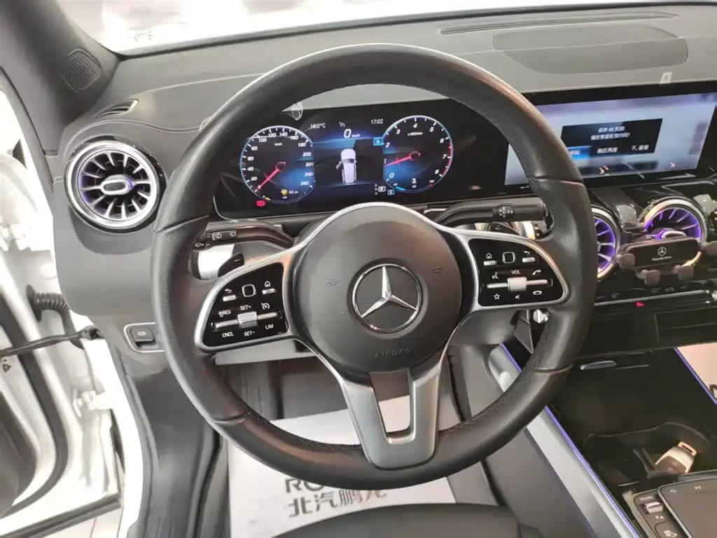 Mercedes-Benz GLB 2020 Facelift GLB 200 Style фото 23