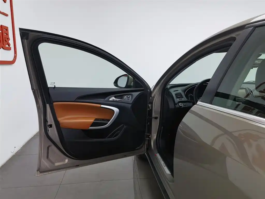 Buick Regal 2015 1.6T Elite Tech Edition фото 8