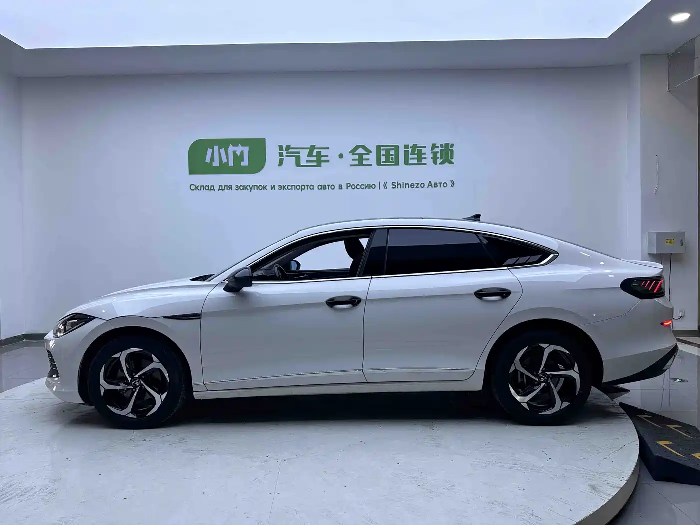 Volkswagen Lamando, миниатюра 18