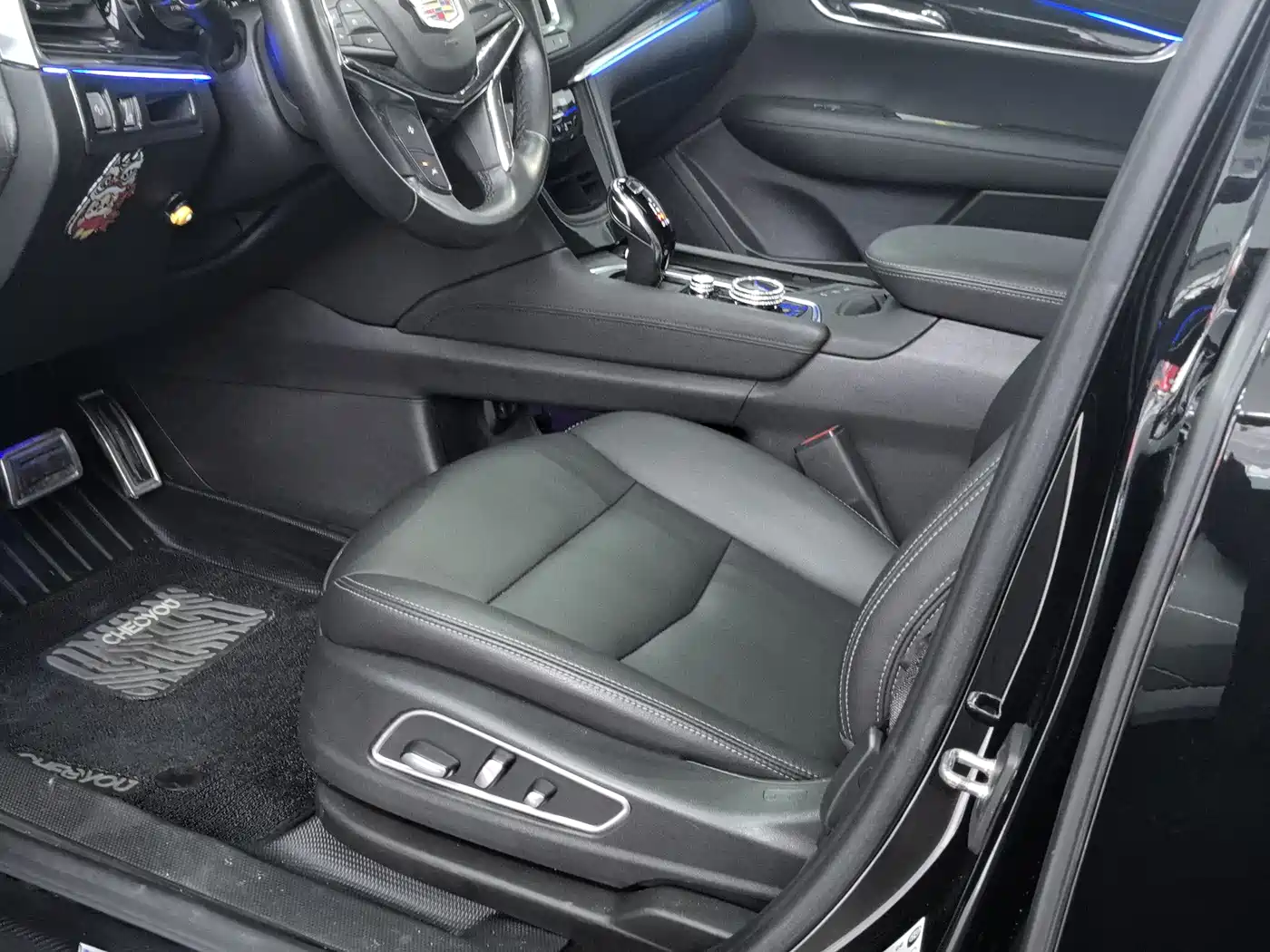 CADILLAC XT5