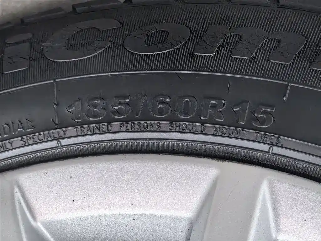 Volkswagen Jetta 2013 1.6L Automatic Comfort фото 24