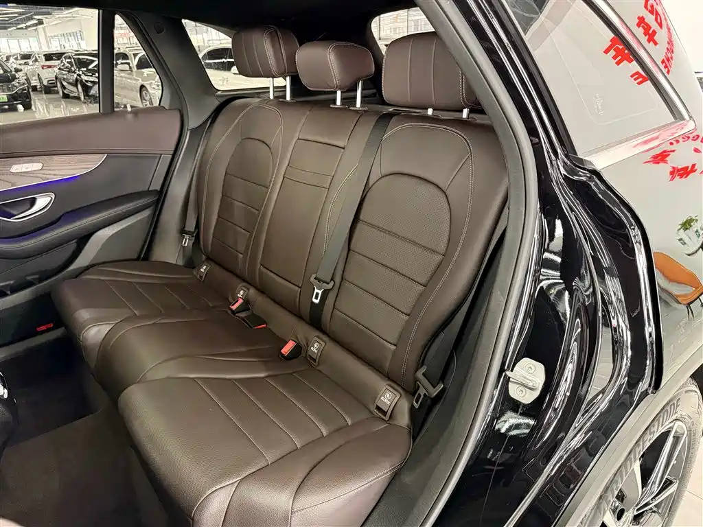 Mercedes-Benz GLC 2022 Facelift II GLC 260 L 4MATIC Luxury фото 12