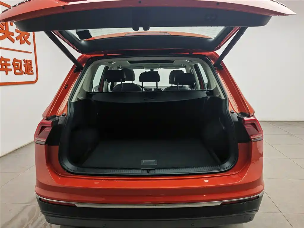 Volkswagen Tiguan L 2018 330TSI Automatic 2WD Flagship Edition фото 16
