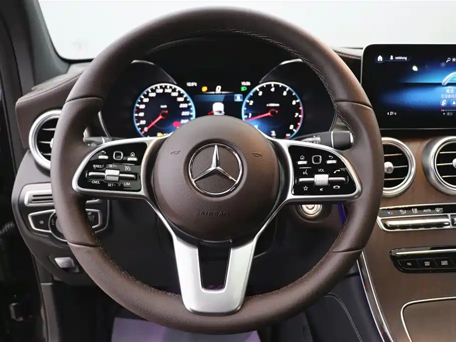 Mercedes-Benz GLC 2021 GLC 260 L 4MATIC Luxury фото 15