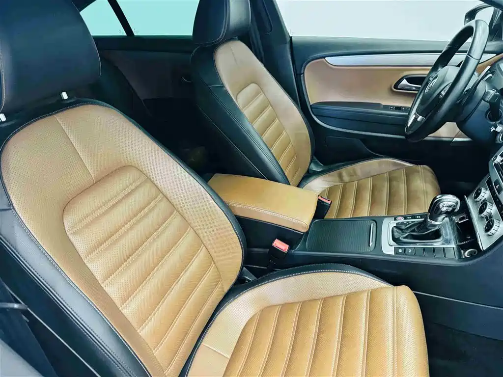 Volkswagen FAW-Volkswagen CC 2015 1.8TSI Luxury фото 28