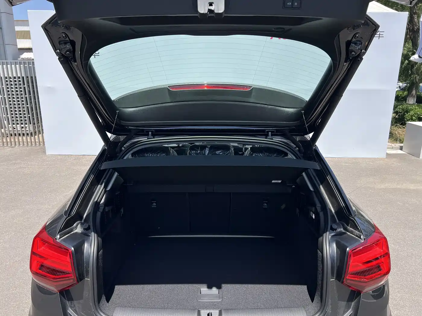 Audi Q2L 2025 35TFSI Fashion Dynamic фото 12
