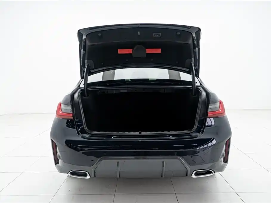 BMW 3 Series 2024 325Li M Sport Package фото 14