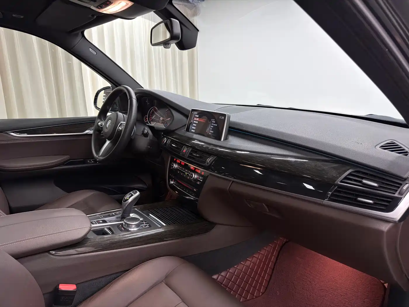 BMW X5 (Import) 2017 xDrive35i M Luxury Sport фото 5