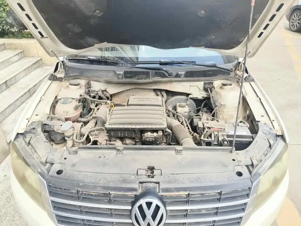 Фото 9 - Volkswagen Lavida