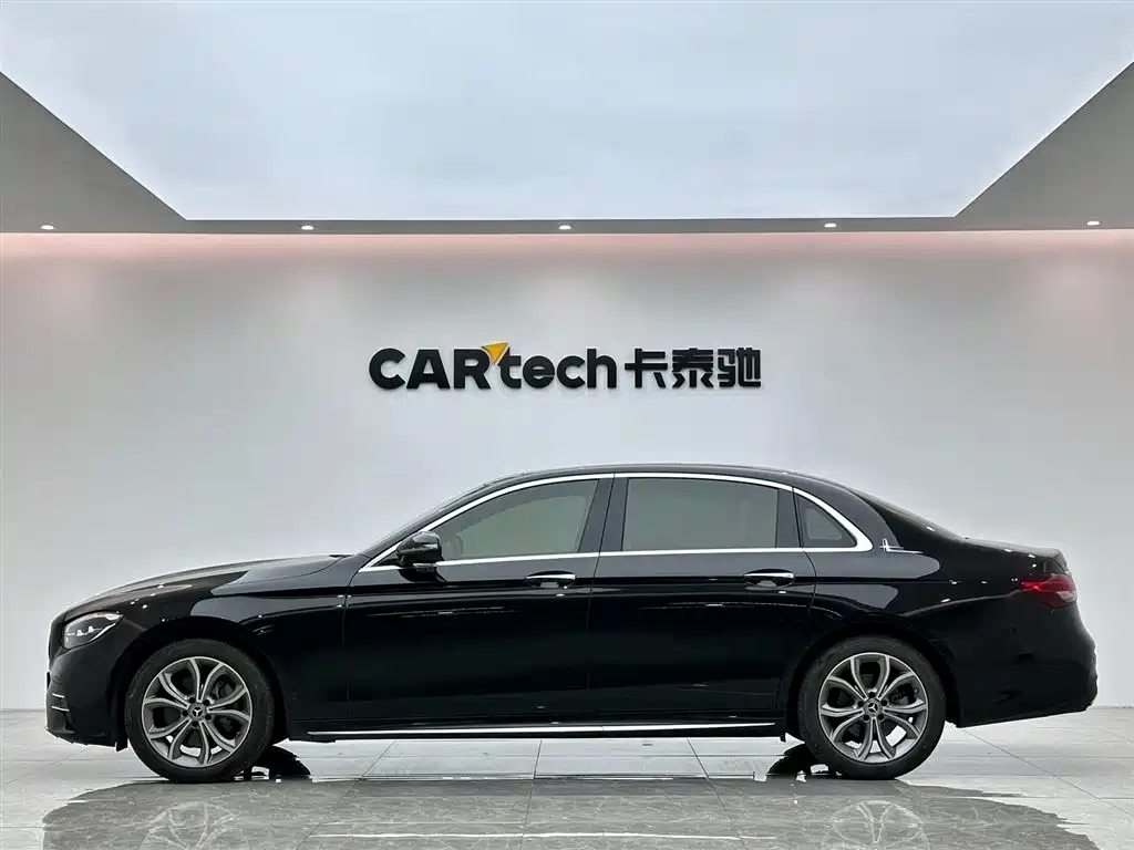 Mercedes-Benz E-Class 2022 E 300 L Sport Luxury фото 2