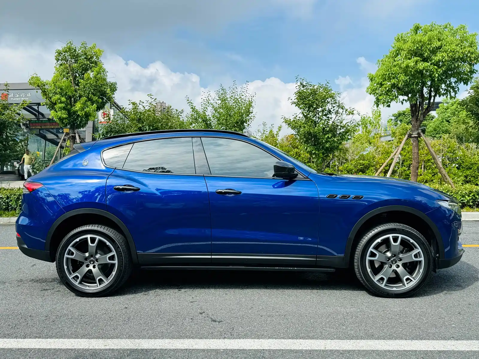 صورة 14 - Maserati Levante