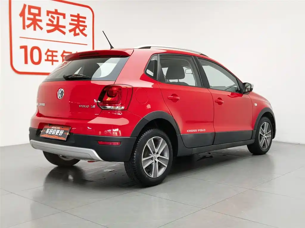 Volkswagen Polo 2012 1.6L Cross Polo AT фото 2