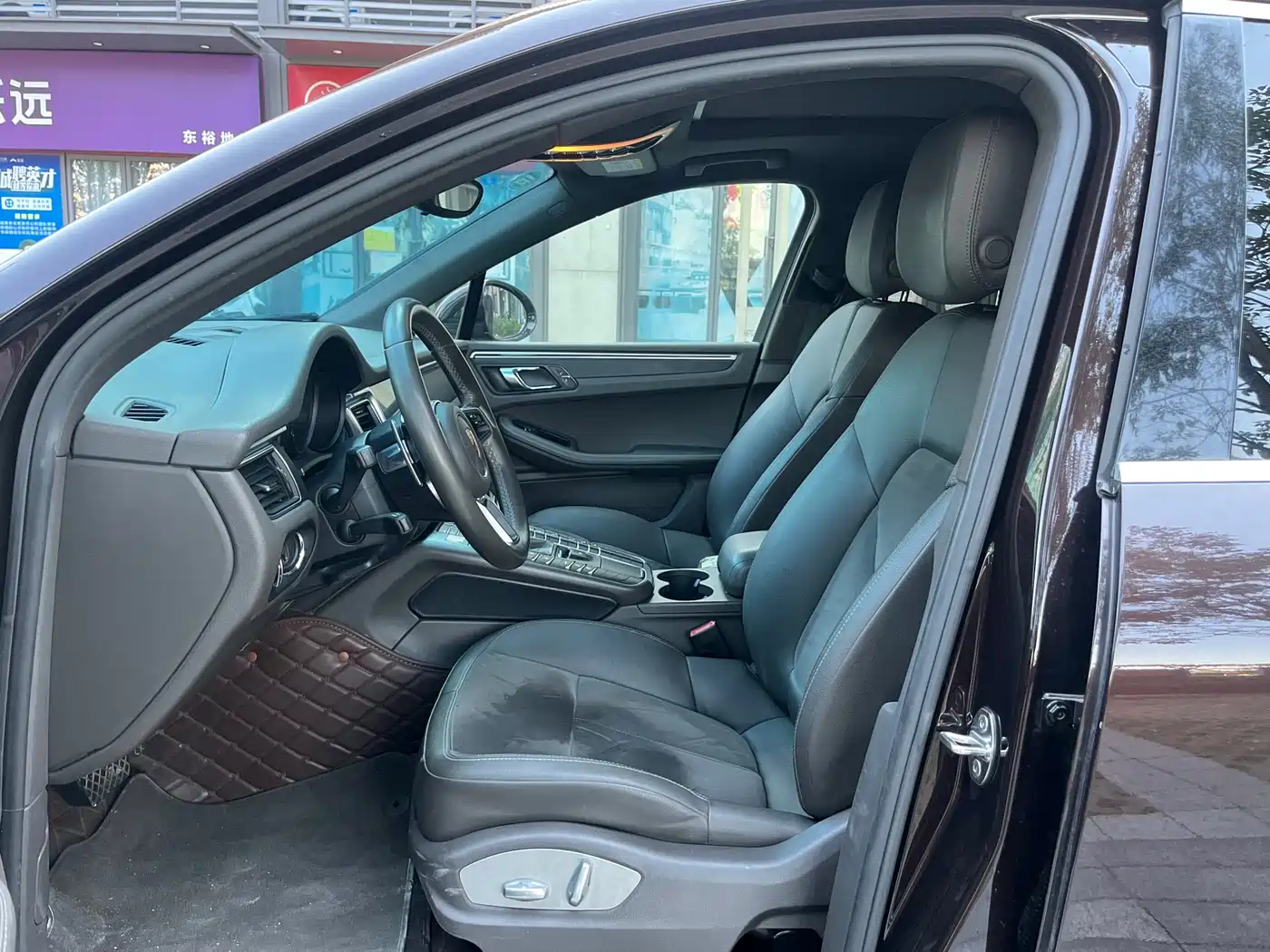 Porsche Macan 2017 Macan 2.0T фото 10
